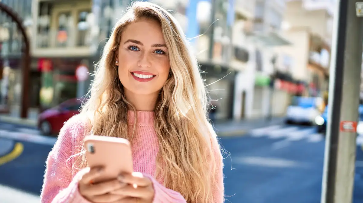 "Svenskarna och internet" är en årlig rapport från Internetstiftelsen.